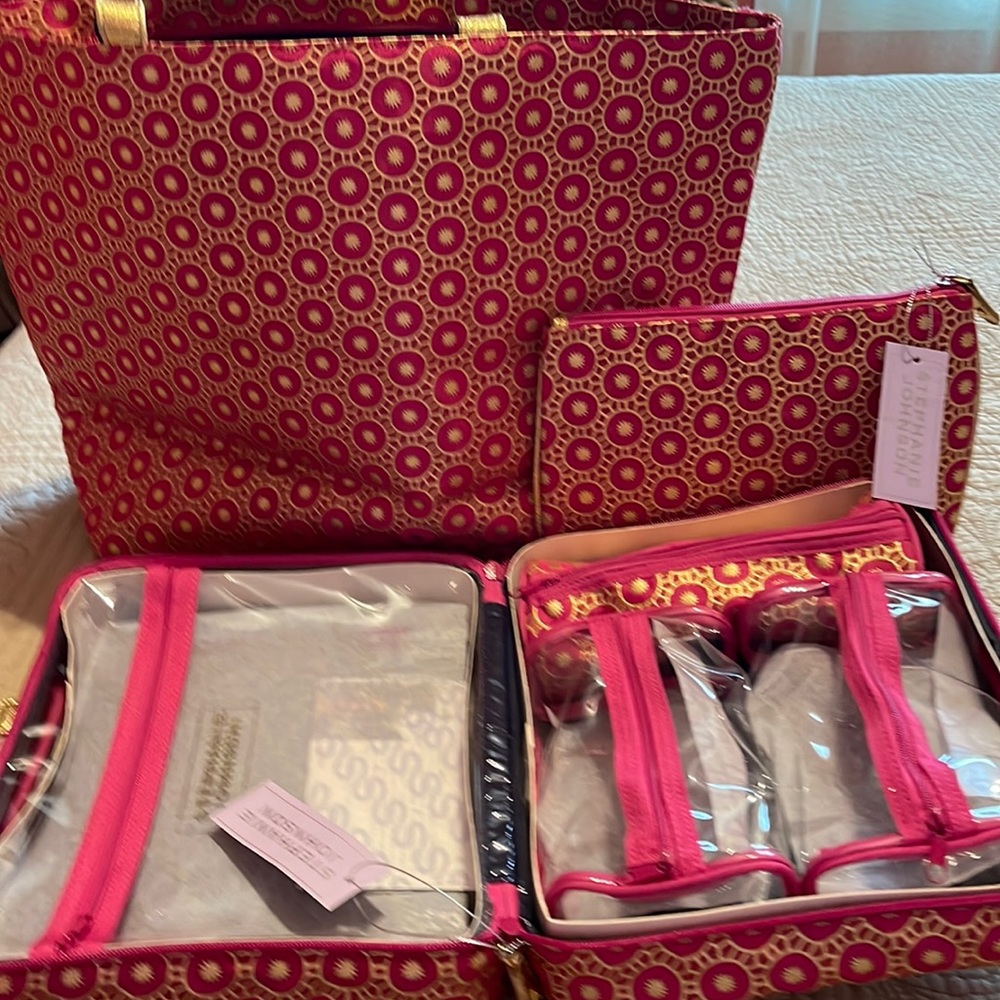 Stephanie Johnson 6 pcs travel set. make up bag accessory bag clear travel bags